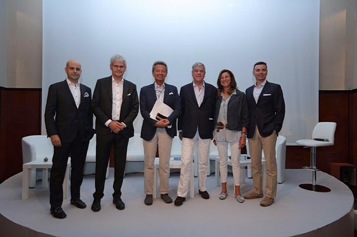 Left to right: Fabio Ermetto_Sales & Marketing Benetti, Vincenzo Poerio_CEO Benetti, Ferruccio Luppi_CEO Azimut|Benetti Group, Paolo Vitelli_Azimut|Benetti President, Giovanna Vitelli_Azimut|Benetti Board member, Marco Valle_Managing Director Azimut Yachts
