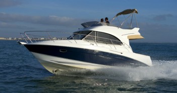 BÉNÉTEAU / Novidade motor 2010