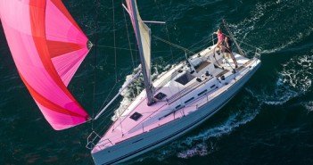 BÉNÉTEAU FIRST 35