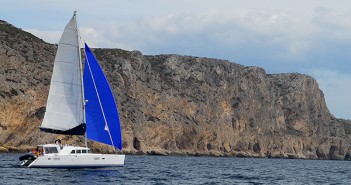 CHARTER : Uma forma inteligente de desfrutar o mar