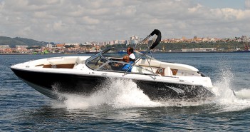 Cobalt A 25 – Um barco sem comparação