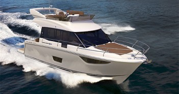 Jeanneau apresenta novos barcos a motor para 2015