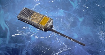 Novo rádio telefone marítimo de VHF Icom IC-M91D