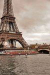 Travessia de Paris em Stand Up Paddle, um grande espetáculo em perspetiva! Travessia de Paris em Stand Up Paddle, um grande espetáculo em perspetiva!