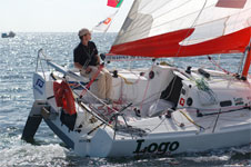 Francisco Lobato em 5.º a caminho dos Açores com mar revolto