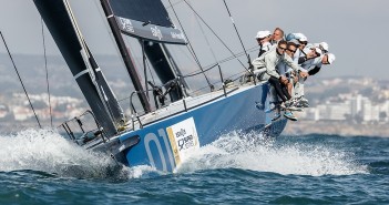 Azzurra vence o EGNOS 52 Super Series Cascais Cup!