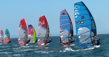 João Rodrigues e Steve Allen sagram-se Campeões nos Mundiais de Windsurf de Portimão