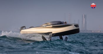 Pioneering hydrofoiling technology in the leisure market
