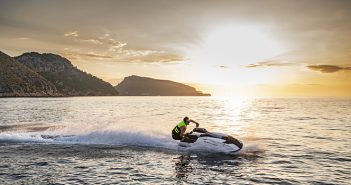 Yamaha apresenta novos modelos Waverunner e SuperJet