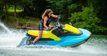 Yamaha JetBlaster®: Uma WaveRunner totalmente nova