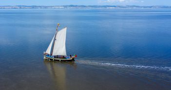 Passeios no Bote Leão