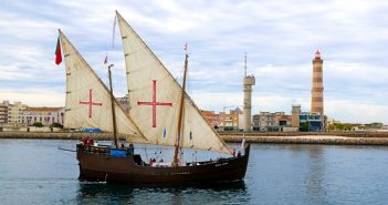 Caravela Vera Cruz volta ao Cais dos Bacalhoeiros