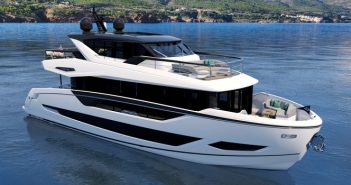 O Oceano Sunseeker 156 é apresentado em Southampton