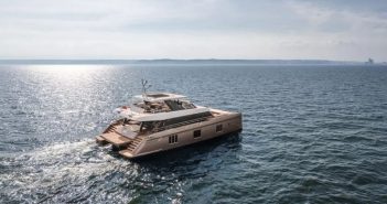 A marca portuguesa Zinc-it Maritime Spares desenvolveu o projeto de proteção catódica para iates catamarã de 24 metros de comprimento