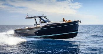 Apreamare estreia-se no Dubai International Boat Show 2025 exibindo o Gozzo 35 com o novo distribuidor Yachts Expert