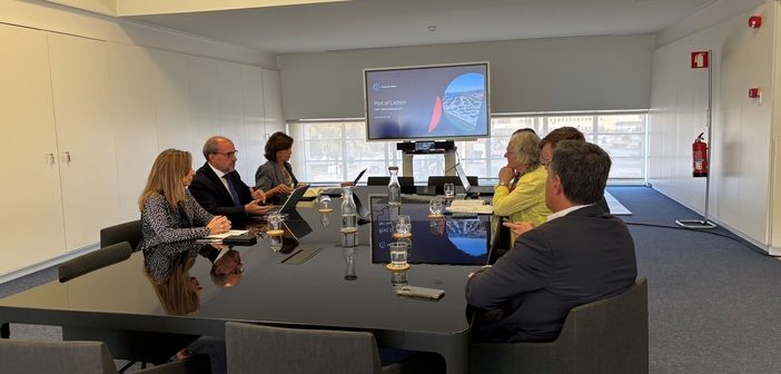 Portos de Lisboa e Setúbal recebem visita da Coordenadora Europeia dos Assuntos Marítimos