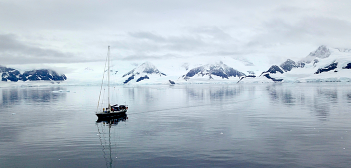 Vuelta Vertical alcança o Pacífico Sul após 37 dias e 5 800 milhas desde a Cidade do Cabo