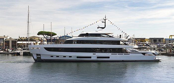 Azimut lança o novo navio-almirante: Grande 44M